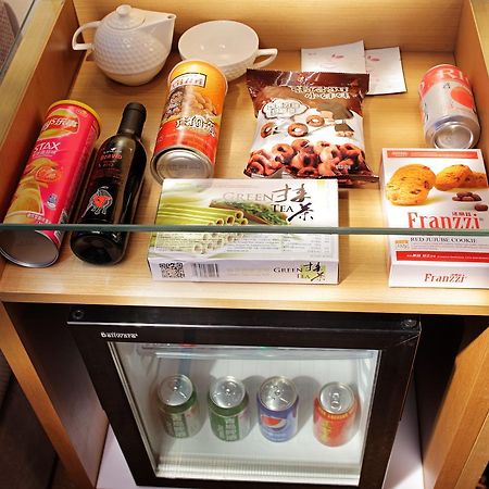 Lavande Hotel Guangzhou Ximenkou Metro Екстер'єр фото