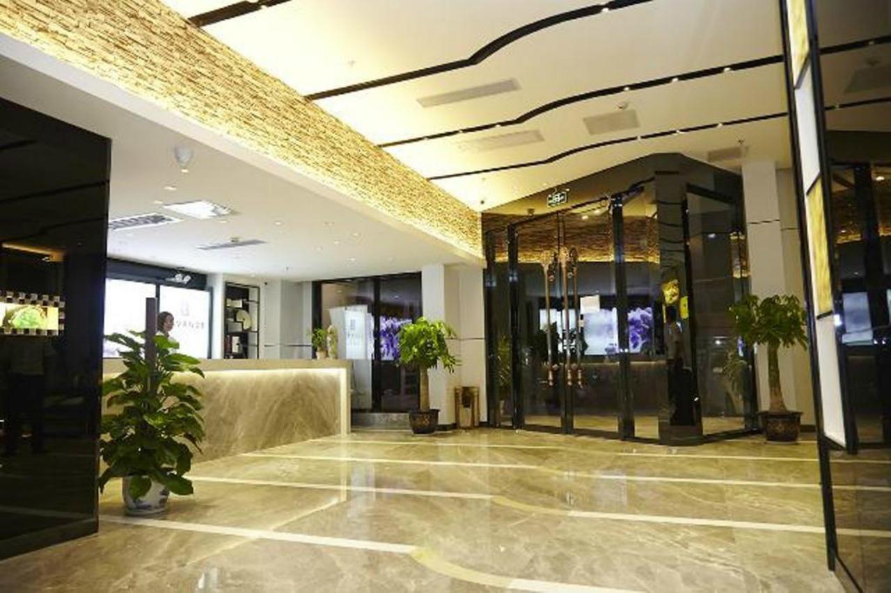 Lavande Hotel Guangzhou Ximenkou Metro Екстер'єр фото
