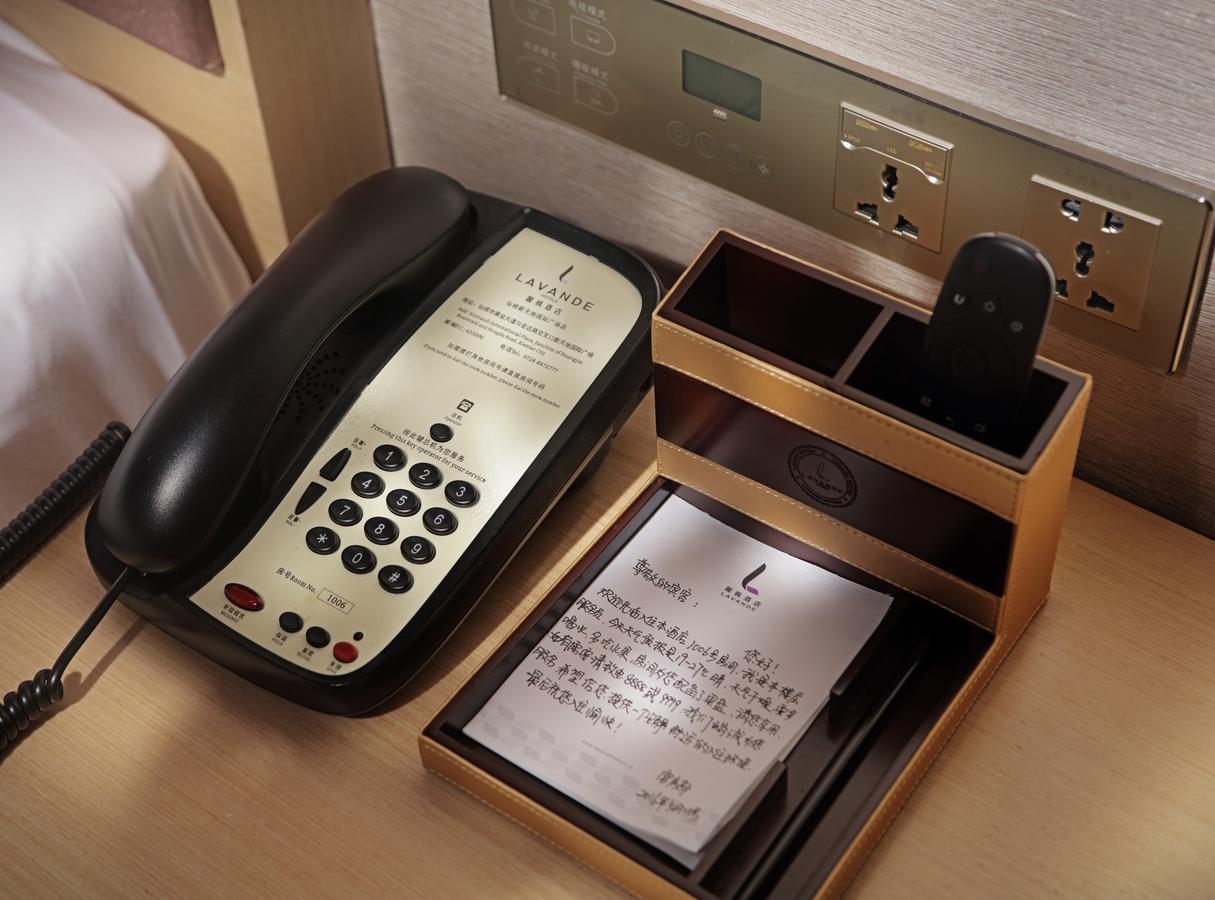 Lavande Hotel Guangzhou Ximenkou Metro Екстер'єр фото