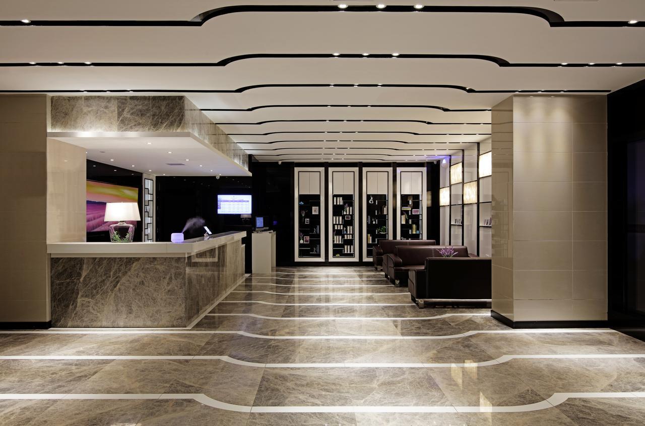 Lavande Hotel Guangzhou Ximenkou Metro Екстер'єр фото